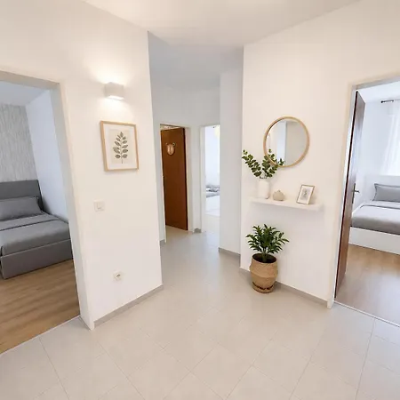 Apartment Zz Living 1 Pulheim